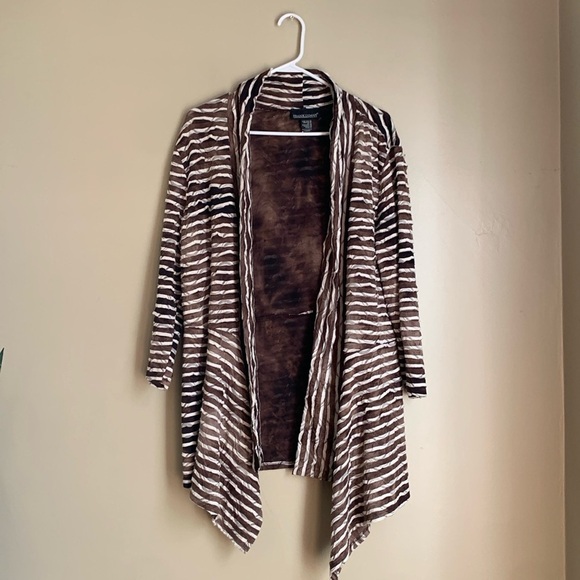 Frank Lyman Animal Print cardigan textured burnout stripes asymmetrical holiday - Picture 1 of 7